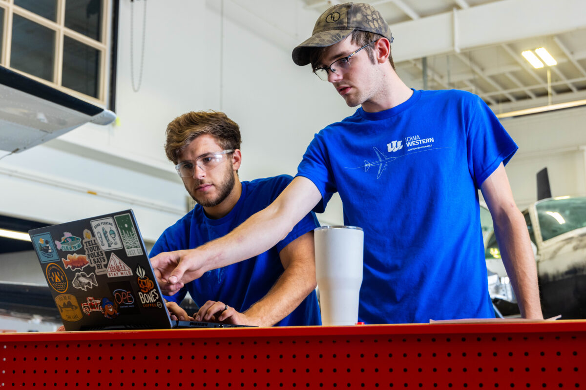 Iowa Western Aviation Program Receivers $500,000 FAA Grant - Iowa ...