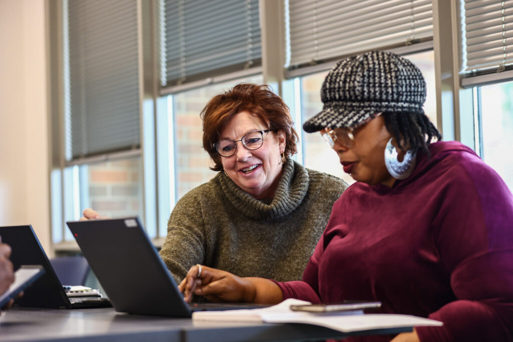 An advisor with an Iowa Western student